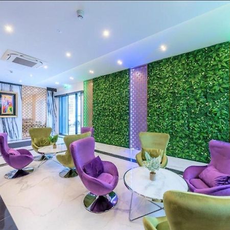Hotel Business Bay Das Ehemalige Staycation Hotel Sindelfingen Luaran gambar