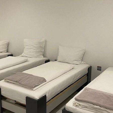 Hotel Business Bay Das Ehemalige Staycation Hotel Sindelfingen Luaran gambar