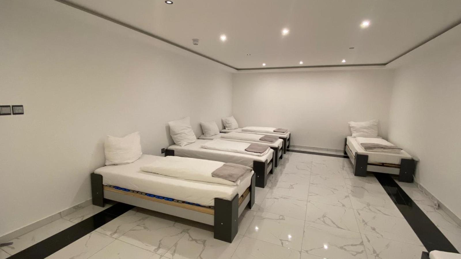 Hotel Business Bay Das Ehemalige Staycation Hotel Sindelfingen Luaran gambar